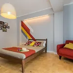 Lisbon Airport Hostel